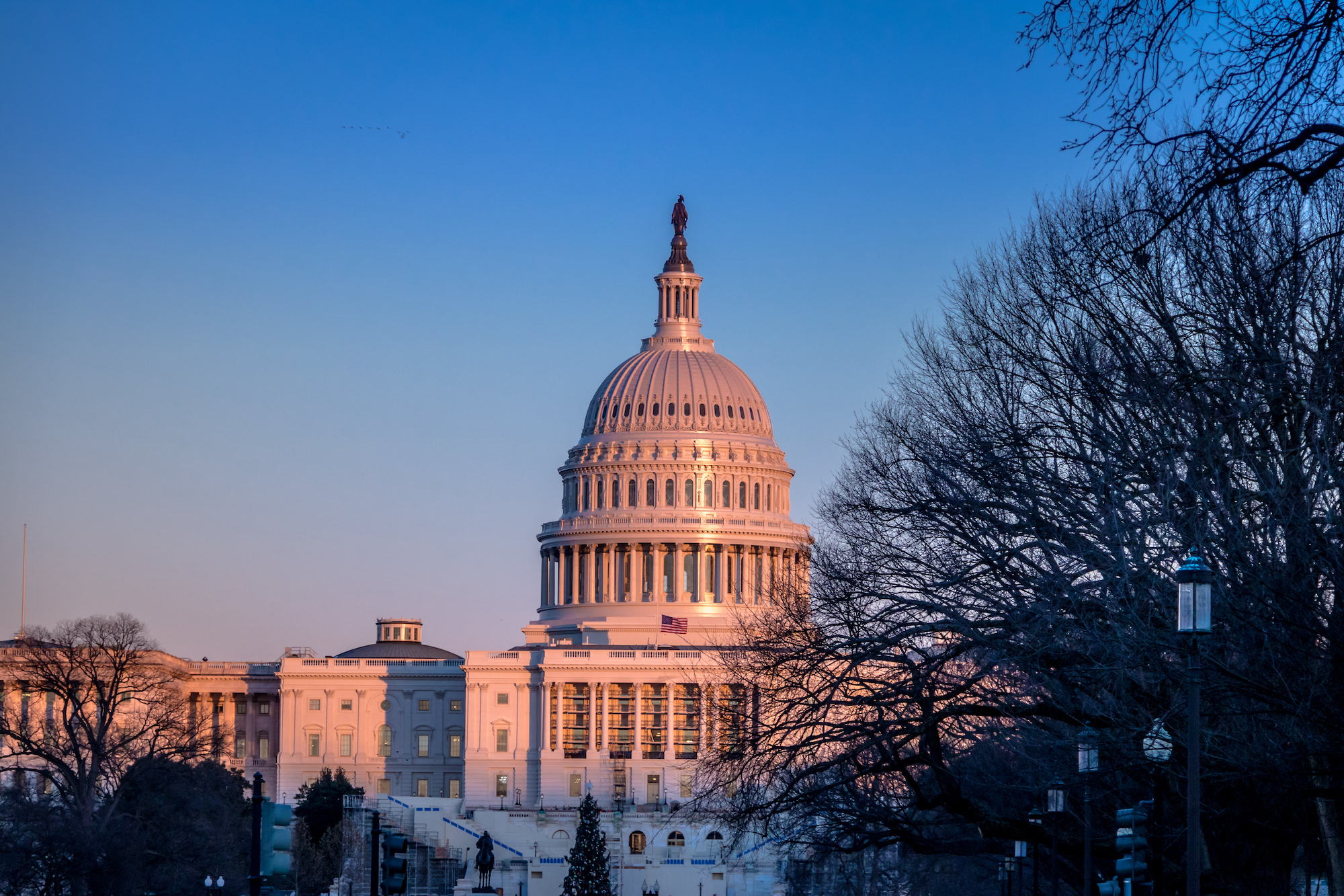 Medicare Advantage Success Prods Senators to Enhance Original Medicare Benefits
